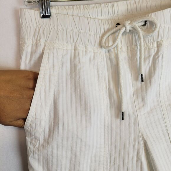 James Perse Womens Seersucker Crop Pant Size 0 White Taper Leg High Rise Pockets - Picture 7 of 8